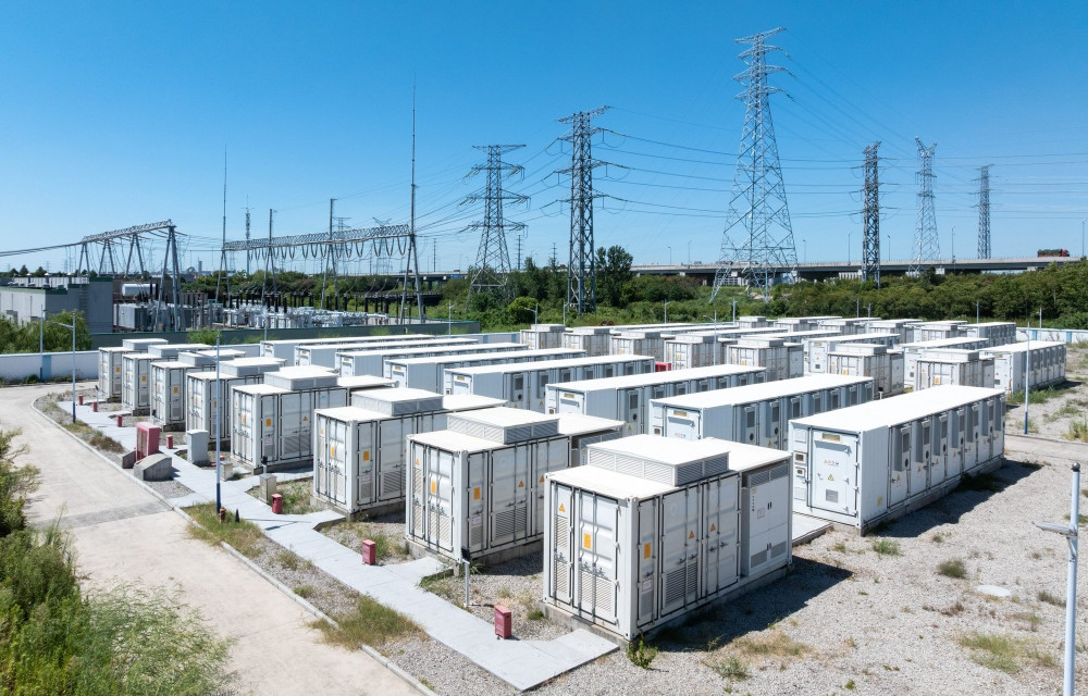 Construction of the Macedon Battery Energy Storage System is expected to begin in early 2027, with operations targeted for the second quarter of 2028.